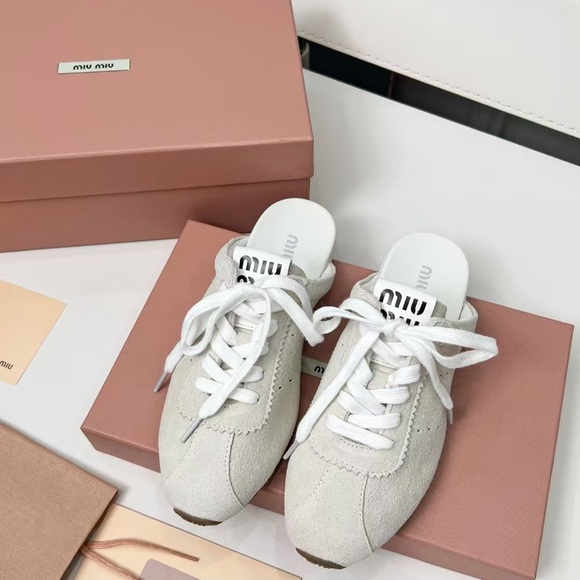 MIU MIU Women's Shoes - Picture 4 of 5